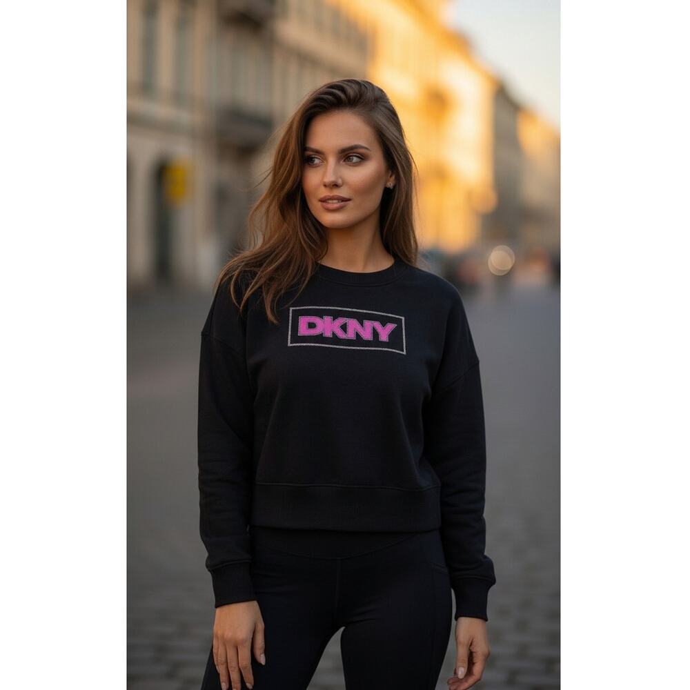 NWT DKNY Women's Fleece Sweatshirt Black M